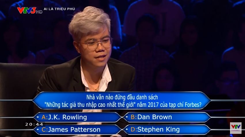 Ai là triệu phú số đặc biệt: Ông trùm Phan Quân và ca sĩ Đinh Mạnh Ninh thắng lớn